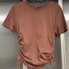 【ちゅん様専用】ZARA Tシャツ　新品未使用のサムネイル