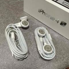 iPhone 4Sイヤホン ひとつ新品 ひとつ一回使用品のサムネイル