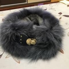 毛皮ショールのサムネイル