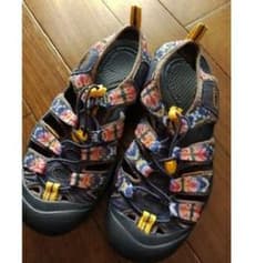 本日0時まで値下げ中　KEEN　NEWPORT　h2　キーン　ニューポート　25のサムネイル