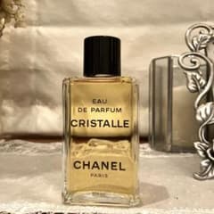 シャネル　CHANEL  クリスタル　オーデパルファム　75MLのサムネイル