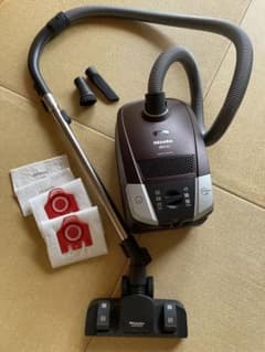 Miele 掃除機 S6260 パープルブラック 掃除機本体とフィルター2セット Miele 掃除機 S6260 パープルブラック 掃除機本体とフィルター2セット