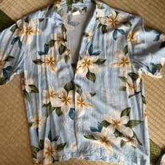 アロハシャツ　130と140セットのサムネイル