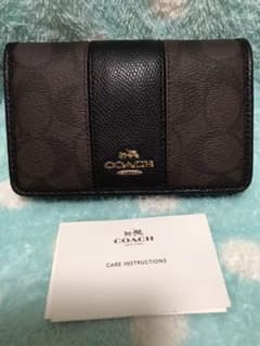 COACH コーチ 折財布のサムネイル