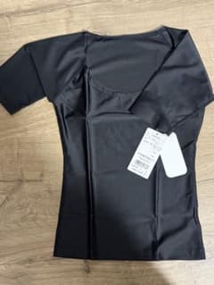 ellesse スイムレイヤー Tシャツタイプ ブラック Mのサムネイル