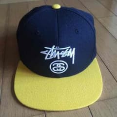 値下げ交渉してください！コメントで送料無料！stussy ステューシー キャップのサムネイル