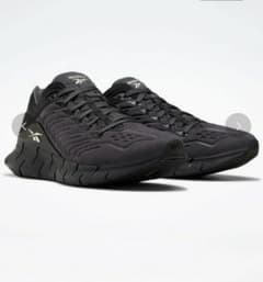 〈専用〉Reebok☆スニーカーのサムネイル