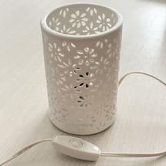 フラワー柄 陶器製 テーブルライト ホワイトのサムネイル