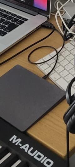 トラックパッド2 appleのサムネイル
