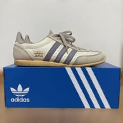 adidas JAPAN スニーカー　26.5センチ　男女兼用のサムネイル