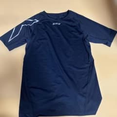 2XU スポーツ用 半袖アンダーシャツ ブラックのサムネイル