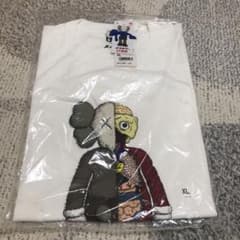 UNIQLO × KAWS（カウズ）XLサイズのサムネイル
