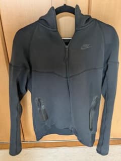 NIKEテックフリース　上M 下S Nike テックフリース上下セットブラック 上M 下S - メルカリ