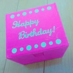 誕生日 おもちゃのサムネイル
