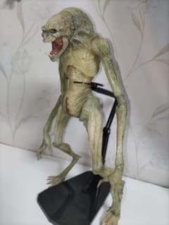 花*道様 NECA ネカ　ニューボーン　エイリアン　ゼノモーフ 花*道様 NECA ネカ ニューボーン エイリアン ゼノモーフ - メルカリ
