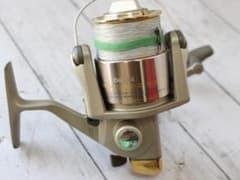 美品 ダイワ トーナメント-Z 3000i スピニングリール - メルカリ