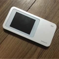 au Wi-Fi ルーターのサムネイル