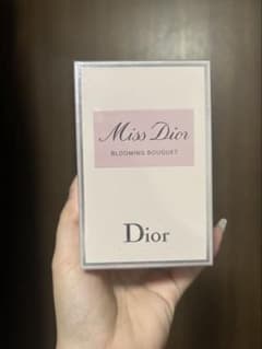 Miss Dior BLOOMING BOUQUET 100ml 新品未開封のサムネイル