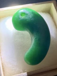 古墳期 出土 糸魚川超ろんかん翡翠勾玉 縄文 弥生 石器 大珠 根付 土器