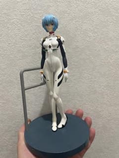 一番くじエヴァンゲリオン新劇場版Ａ賞綾波レイ　フィギュアのサムネイル