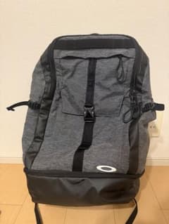 OAKLEY バックパック リュック グレーのサムネイル
