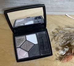 Sale! 美品! Dior アイシャドウ 547のサムネイル
