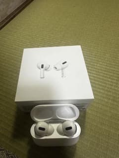 【ハム様専用】AirPods pro 第1世代のサムネイル