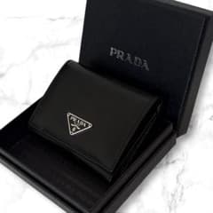 極上美品✨ PRADA プラダ 三つ折り財布 サフィアーノ ブラック 三角