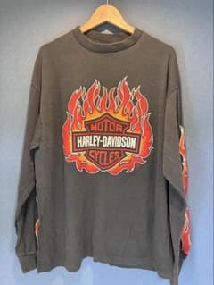 新品　Harley-Davidson ロンT ファイヤーパターン 袖プリントXLのサムネイル