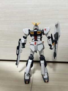 ガンダムとウイングガンダムゼロのセットのサムネイル