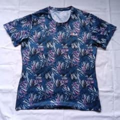 FILA 半袖Tシャツ ボタニカル柄LLサイズフィラスポーツウェアのサムネイル