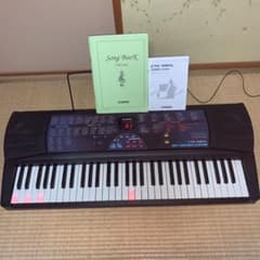 CASIO CTK-560L 電子キーボード 光ナビゲーション機能 - メルカリ