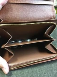 超絶美品！【LOUIS VUITTON】財布のサムネイル
