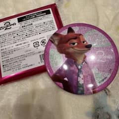 ズートピアカフェ　ビッグホロ缶バッジ　ニックのサムネイル