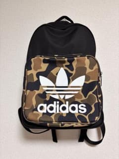 adidas カモフラージュ リュックのサムネイル