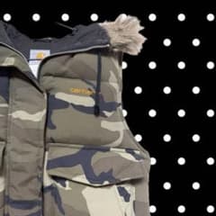 carhartt 迷彩 ファーダウンベスト y2k - メルカリ