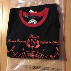 新品タグ有 ディースクエアード Tシャツ サイズSのサムネイル