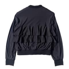 極美品 ソブ バックフリル ショートブルゾン ライトアウター 38 ダブスタ 黒 極美品 ソブ バックフリル ショート ブルゾン ライトアウター 38 DSC