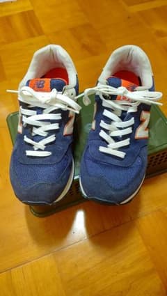 [値下げ交渉受付中]美品ニューバランス new balance 574のサムネイル