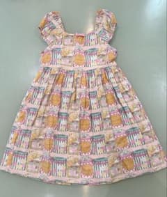 シャーリーテンプル☆チョコビスケット柄ワンピース 美品Shirley Temple シャーリー ビスケット ワンピース 140 - メルカリ