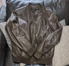 【美品】PRADA プラダ シングルライダース 超軽量 美品】PRADA プラダ シングルライダース 超軽量 - メルカリ