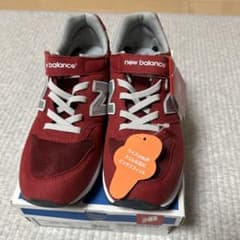 【新品・24cm】New Balance スニーカー 赤のサムネイル