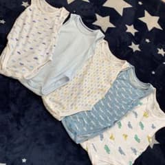 肌着☆ロンパースのサムネイル
