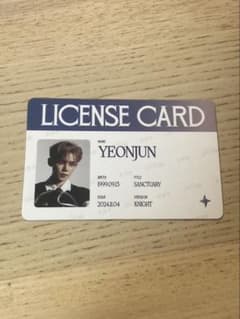 TXT ヨンジュン　トレカ　sanctuary knight ライセンスカードのサムネイル