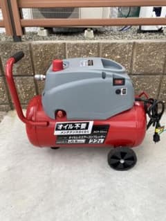 オイルレスコンプレッサー22Lのサムネイル