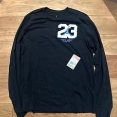 【新品タグ付】ナイキ ジョーダン Tシャツ US Lサイズのサムネイル