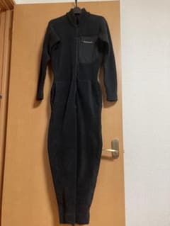 モンベル　フリース　オールインワンのサムネイル