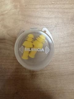 SILENCIA 耳栓 ケース付き イエローのサムネイル