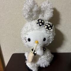 ハローキティ うさぎ きぐるみ ぬいぐるみ 平成レトロ 2007 - メルカリ