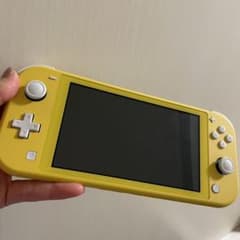 Nintendo スイッチライトのサムネイル
